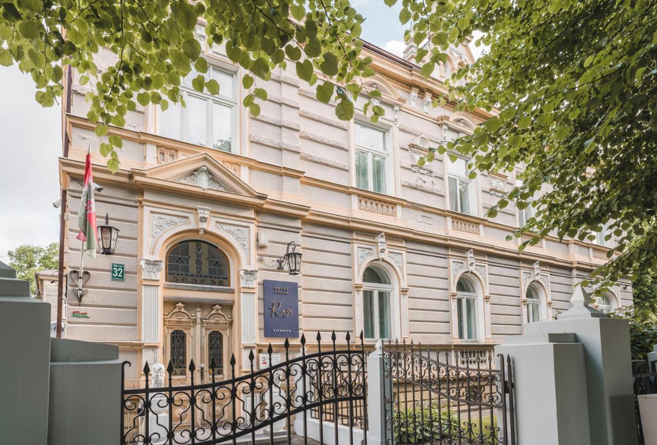 Roze Villa Liepaja Exterior photo